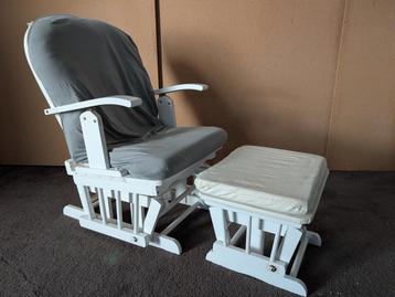 Schommelstoel met voetenbank - Gratis