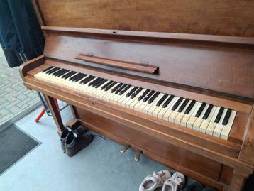 TEAB Mooie gebruikte piano