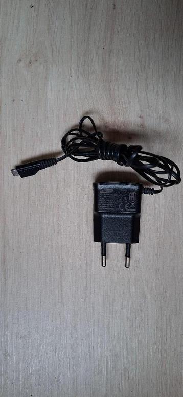 SAMSUNG travel adapter micro USB