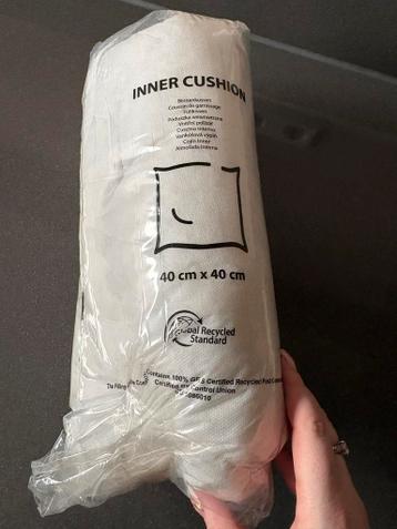 Nieuw kussen 40x40 cm - Gratis!