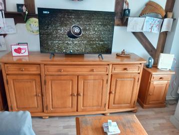 Gratis Dressoir en bijzet kasten