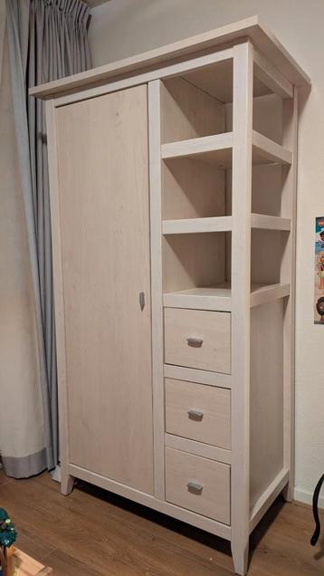 Babydump kledingkast 94cm * 55cm * 168cm