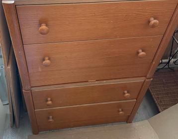 2 Houten ladekasten ( 2X2 lades op elkaar gestapeld