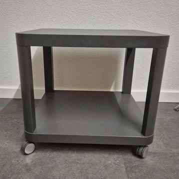 IKEA TINGBY bijzettafel op wieltjes GRATIS