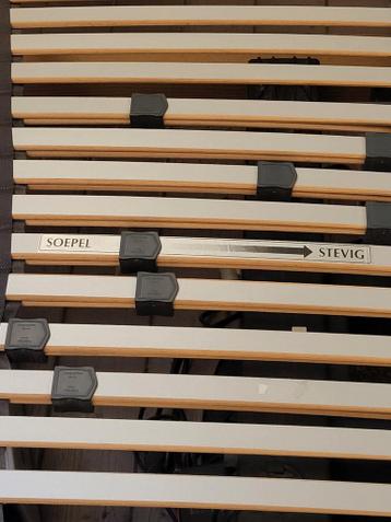 Gratis afhalen 2 verstelbare bedbodems - gebruikt