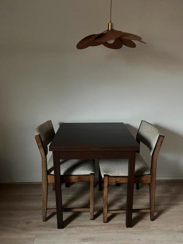 Uitschuifbare eetafel