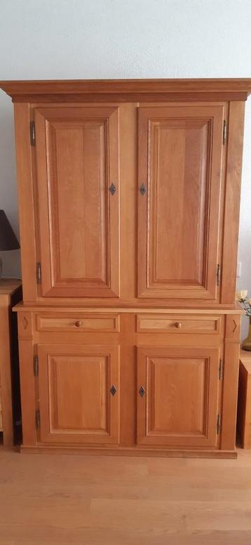 Gratis massief eikenhouten buffetkast