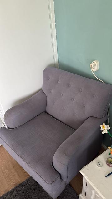 GRATIS STOEL/ SOFA