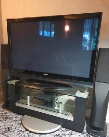 Stijlvol TV Meubel met Glazen Planken