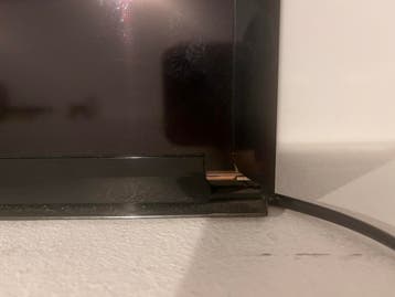 Samsung TV - Goed beeld, kleine beschadiging