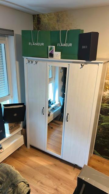 Ikea kast gratis 1.90 hoog 1.30 breed 55 cm diep