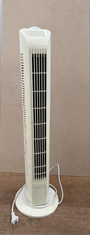 Gratis witte toren ventilator