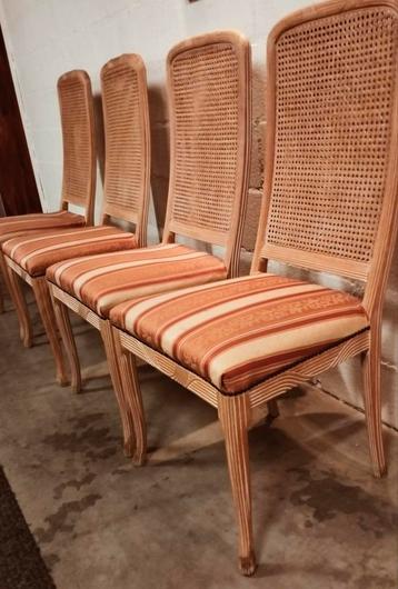 4 Eetkamerstoelen - Gratis Af te Halen