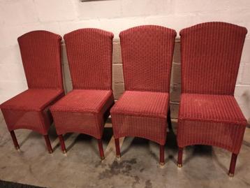 4 Loom Eetkamerstoelen - Gratis Af te Halen