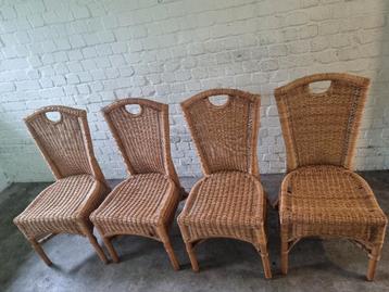 Rietenhoutenstoelen 4 stuks