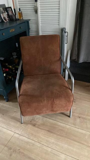 Stoel met lichte beschadiging Gratis