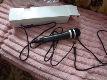 microfoon nieuw in doos gratis