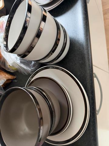 Mooi Servies - Compleet en Stijlvol!