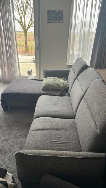 Mooie 2- en 3-zits bankstel met verstelbare hoofdsteunen