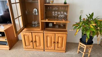 Mooie vitrinekast meubel