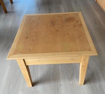 GRATIS: Beukenhouten Ambachtelijke Bijzettafel