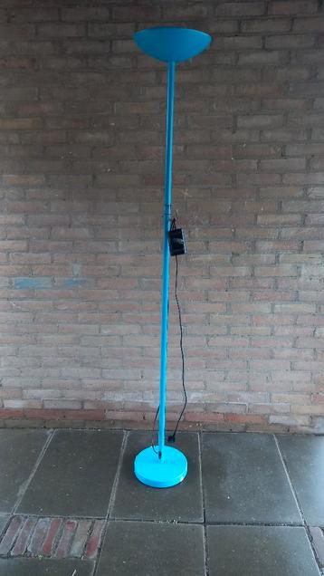 Staande dimbare (bouw) lamp