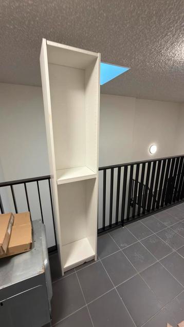 Billy Kast - Gratis af te halen