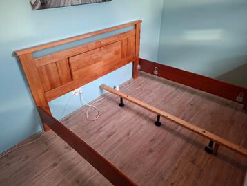 Gratis af te halen ledikant 180 x 200 cm