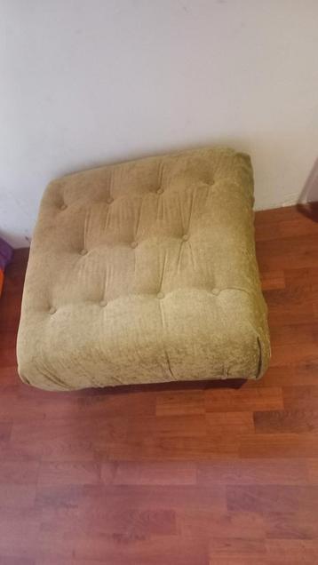 Grote vintage hocker / poef gratis