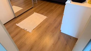 Laminaatvloer ca 30m2