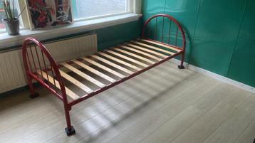 Gratis eenpersoonsbed 90x200 cm - Rijswijk