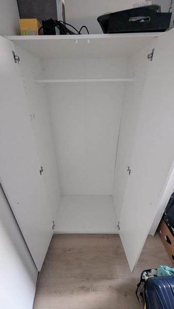 Gratis! Kledingkast wit