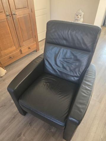 Gratis af te halen: Leren fauteuil – vóór donderdag ophalen