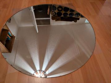 Wall mirror, round