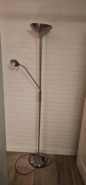 Halogeen Staande Lamp - Licht Beschadigd