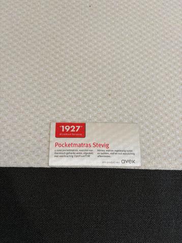 Avek Boxspring 180x210 met Topper - Gratis Af te Halen!