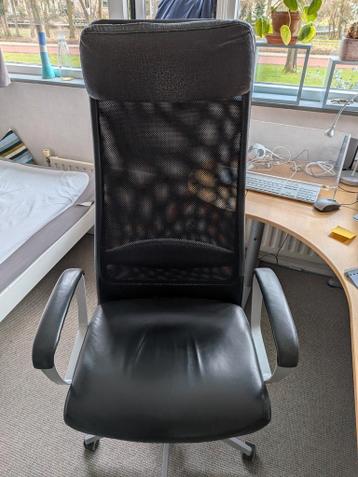 Gratis bureaustoel - in hoogte verstelbaar