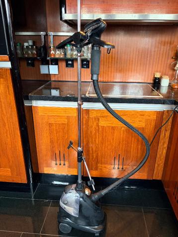 Gratis SteamOne kledingstomer of ruilen tegen strijkijzer