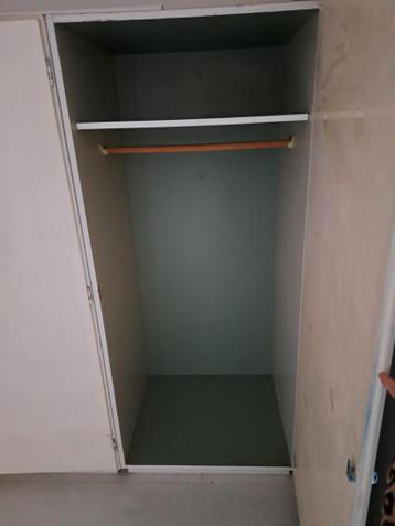 Gratis!! 2 Hang-legkasten (80x60x180 cm)