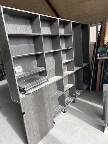 VAKKENKAST, BOEKENKAST, GRATIS OPHALEN