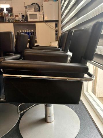 Kappersstoelen 6st gratis af te halen!!