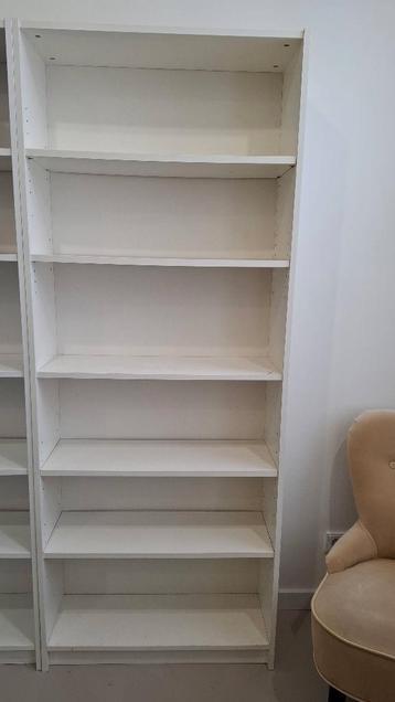 2 billy boekenkasten - gratis ophalen