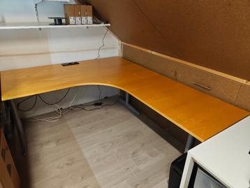 Hoekbureau professionele kwaliteit 160x200cm metalen frame