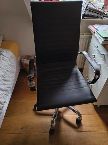 Gratis bureaustoel - op te knappen