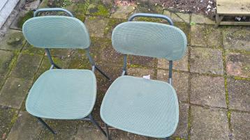 Twee Ikea stoelen Ensholm