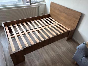 Houten bedframe - Tweepersoons