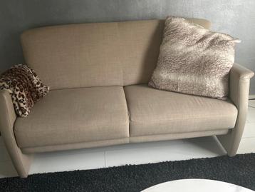 Comfortabele tweepersoonsbank plus stoel