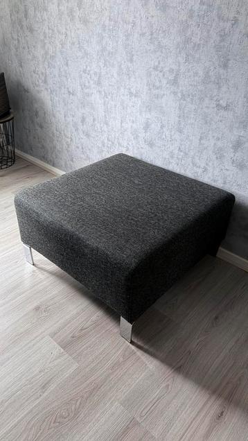 Stoffen poef antraciet