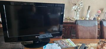 LG 32LG2100
