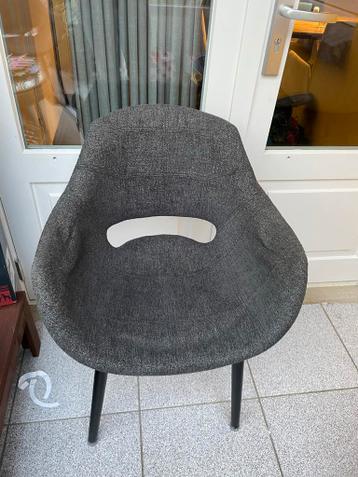 6 eetkamer stoelen - gratis af te halen